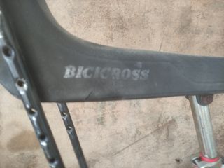 BH Cross 