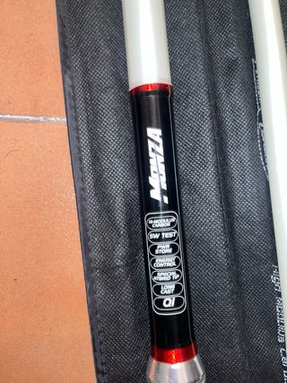 2 cañas de pescar surfcasting