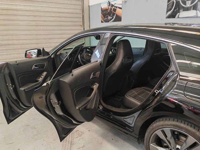 Mercedes-Benz Clase CLA 2016