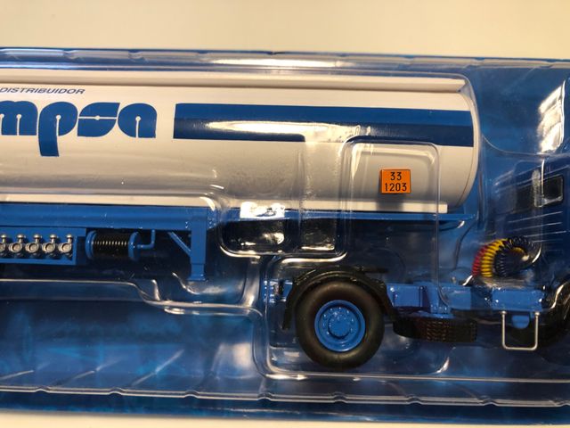 Pegaso CAMPSA escala 1:43 modelo 1231T IXO nuevo