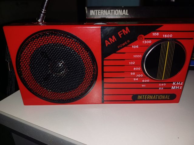 Radio antigua original y Nueva 