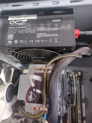 PC ASUS -Componentes