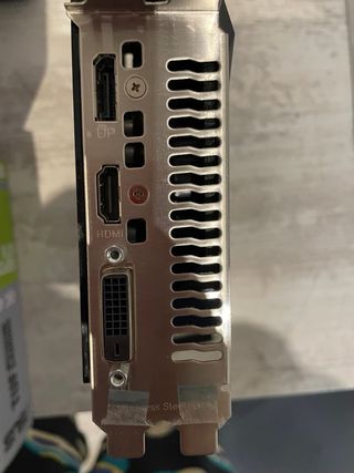 Tarjeta gráfica GTX 1650 4GB GDDR6