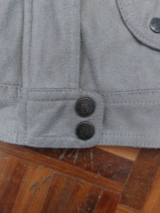 Giubbotto bimba scamosciato beige