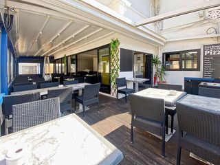 Local comercial en venta en Escala, L´