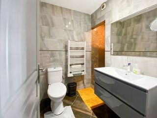 Local comercial en venta en Escala, L´
