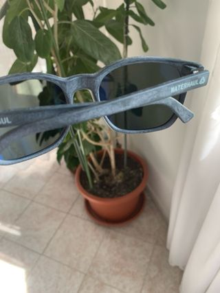 Occhiali da sole Waterhaul in plastica riciclata