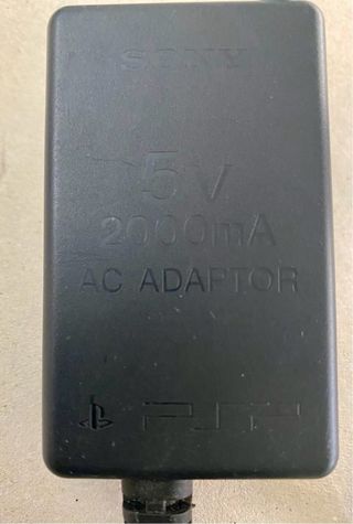 Cargador Sony PSP-104