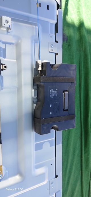 Placa base LG 65 pulgadas 65UG751COLF