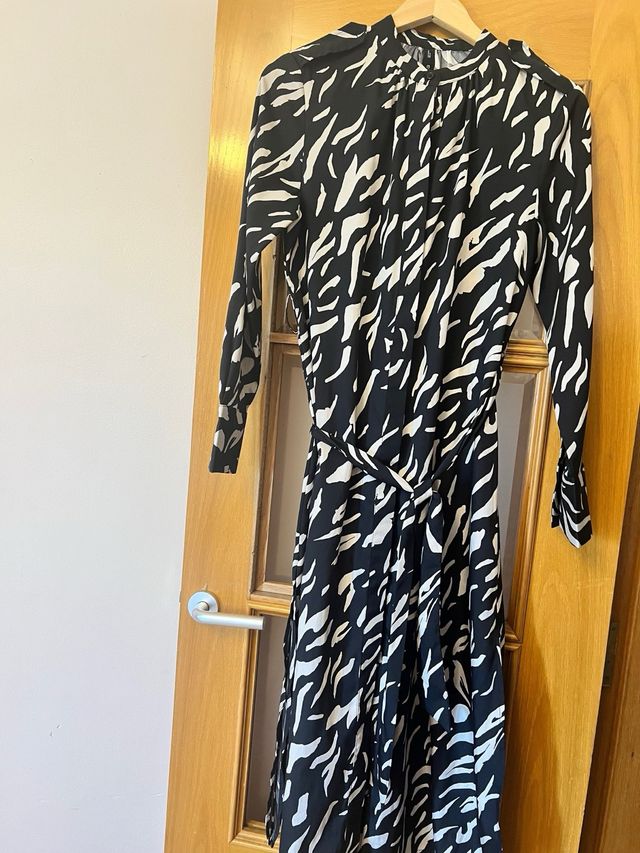 Vestido estampado cebra blanco y negro