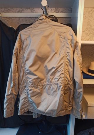 Chaqueta Tommy Hilfiger beige, talla M