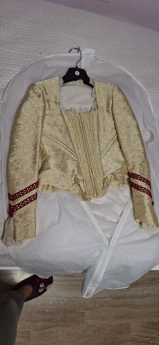 Traje alicantina niña 8-9 años