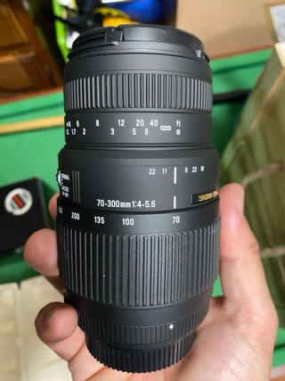 Objetivo Sigma 70-300mm f4-5.6