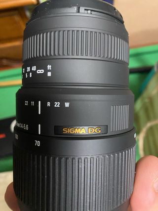 Objetivo Sigma 70-300mm f4-5.6