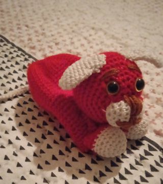 Perro amigurumi guarda llaves