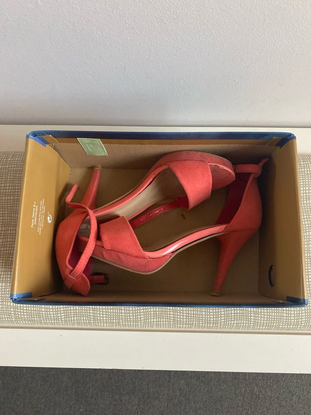 Sandalias tacón coral | Elegantes