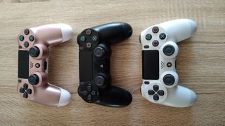 PS4 SLIM+MANDO+JUEGO