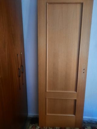 Puertas macizas madera