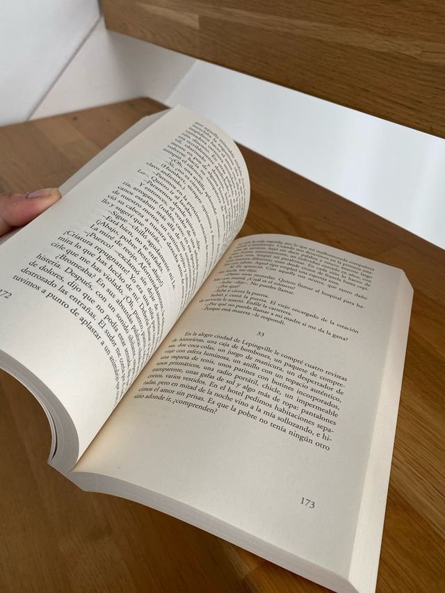 Lolita - Vladimir Nabokov