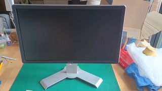 Monitor Dell 22" P2214Hb - Plata