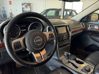 Jeep Grand Cherokee 2011