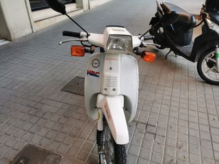 Moto Honda Scoopy 75 SH