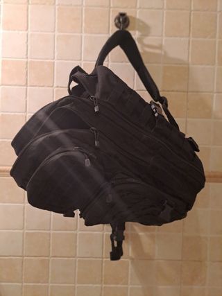 Mochila táctica negra 40L