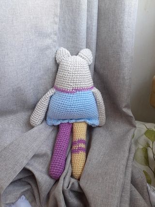 Juguete. La gata. Amigurumi.