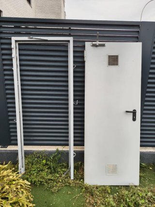 Puerta cortafuegos garaje homologada
