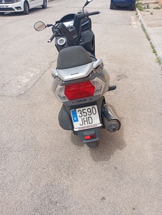 Daelim S2 125cc - Scooter
