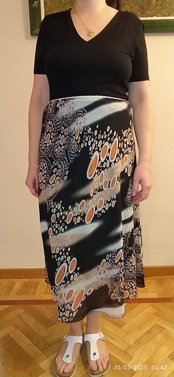 Falda midi estampada