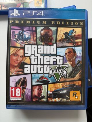 PS5 (PlayStation 5) Blanca + 2 Mandos + 6 Juegos