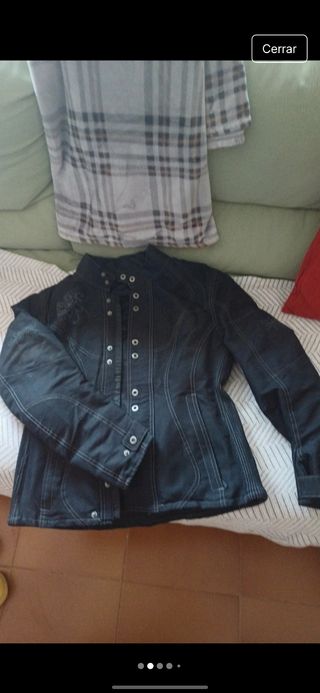 Chaqueta moto mujer negra