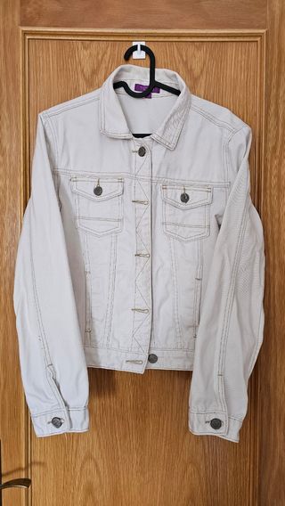 Cazadora vaquera beige
