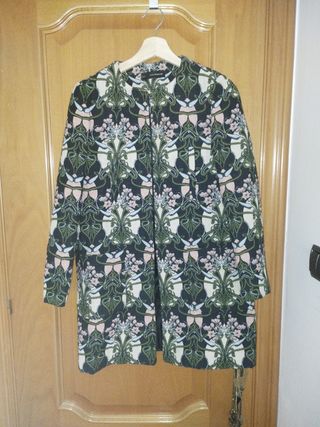 Abrigo Sfera Collection estampado