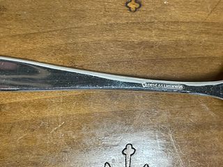 Cucchiaio forato in metallo argentato art nouveau