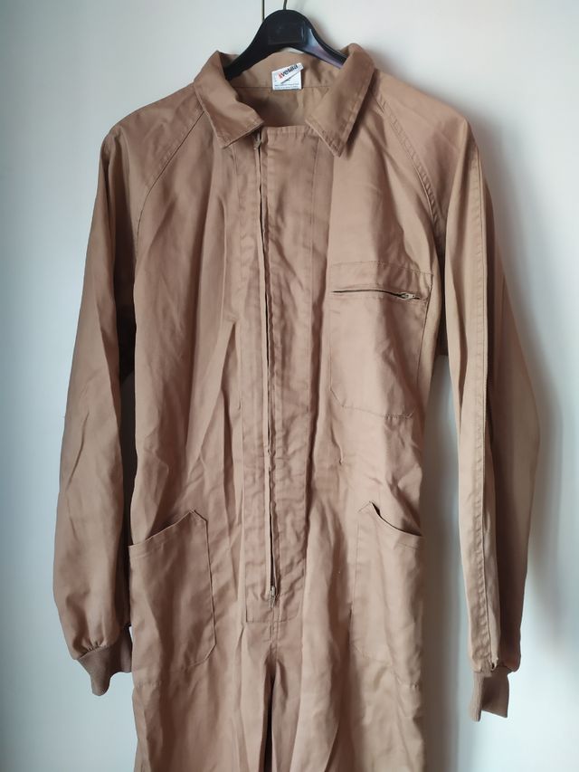 Mono trabajo marrón talla M