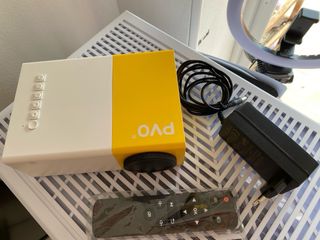 Proyector PVO - Mini Projetor Portátil