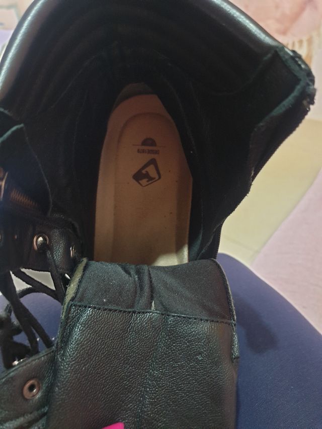 Botas Kangaroos Piel Negra