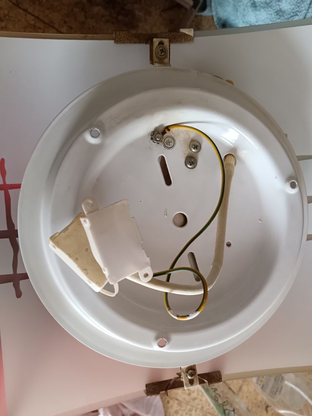 Candeeiro de teto para jovens