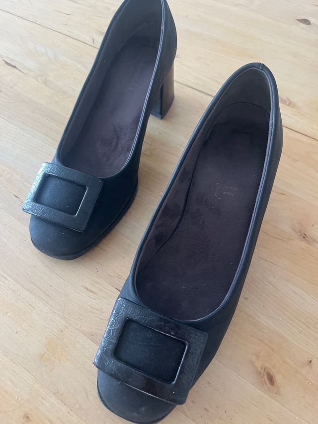 Zapatos negros piel -talla 42