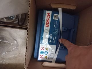 Batería Bosch S4 001 - 12V 44Ah Nueva en caja