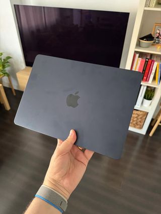 MacBook Air M4 13" Medianoche 16GB