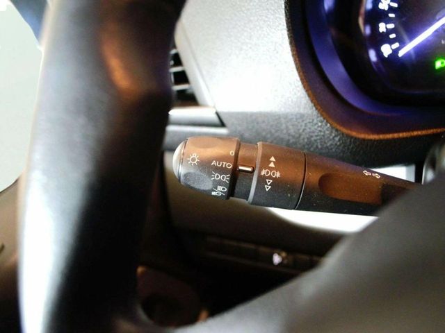 Peugeot Traveller Business 1.5 BlueHDi 88KW (120) Long