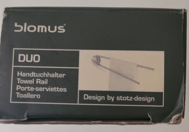 Toallero de pared Blomus.