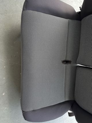 Asiento doble Nissan Atleon