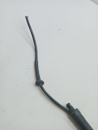 AMORTIGUADORES MALETERO / PORTON TOYOTA RAV4 (2)