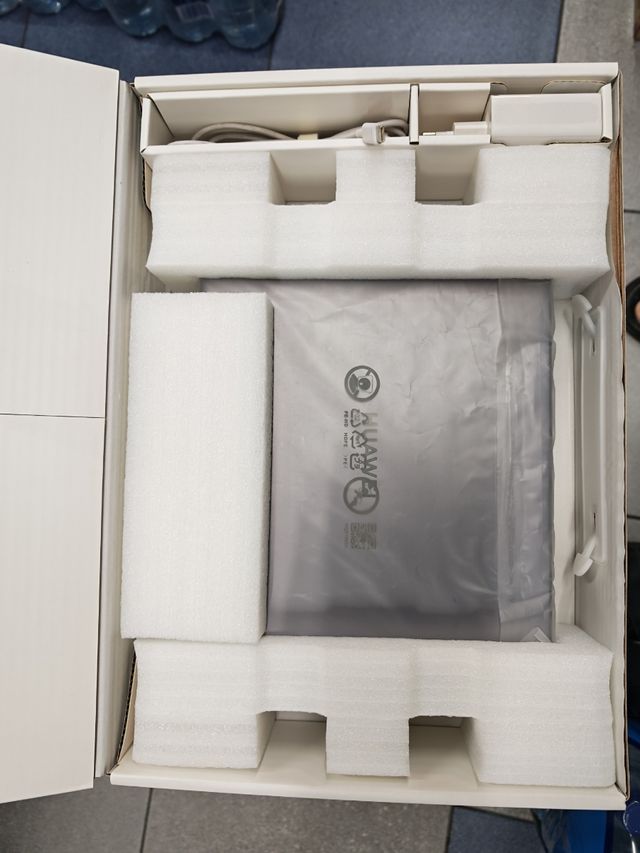 Huawei Matebook 13 Gris Plata