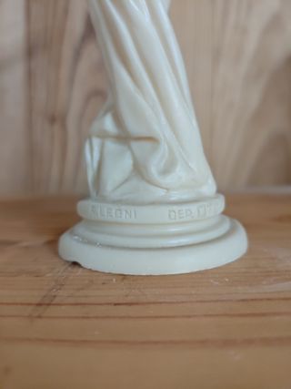 Escultura Venus Clásica - Figura Tallada