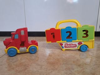 Camión Nenitos con coches